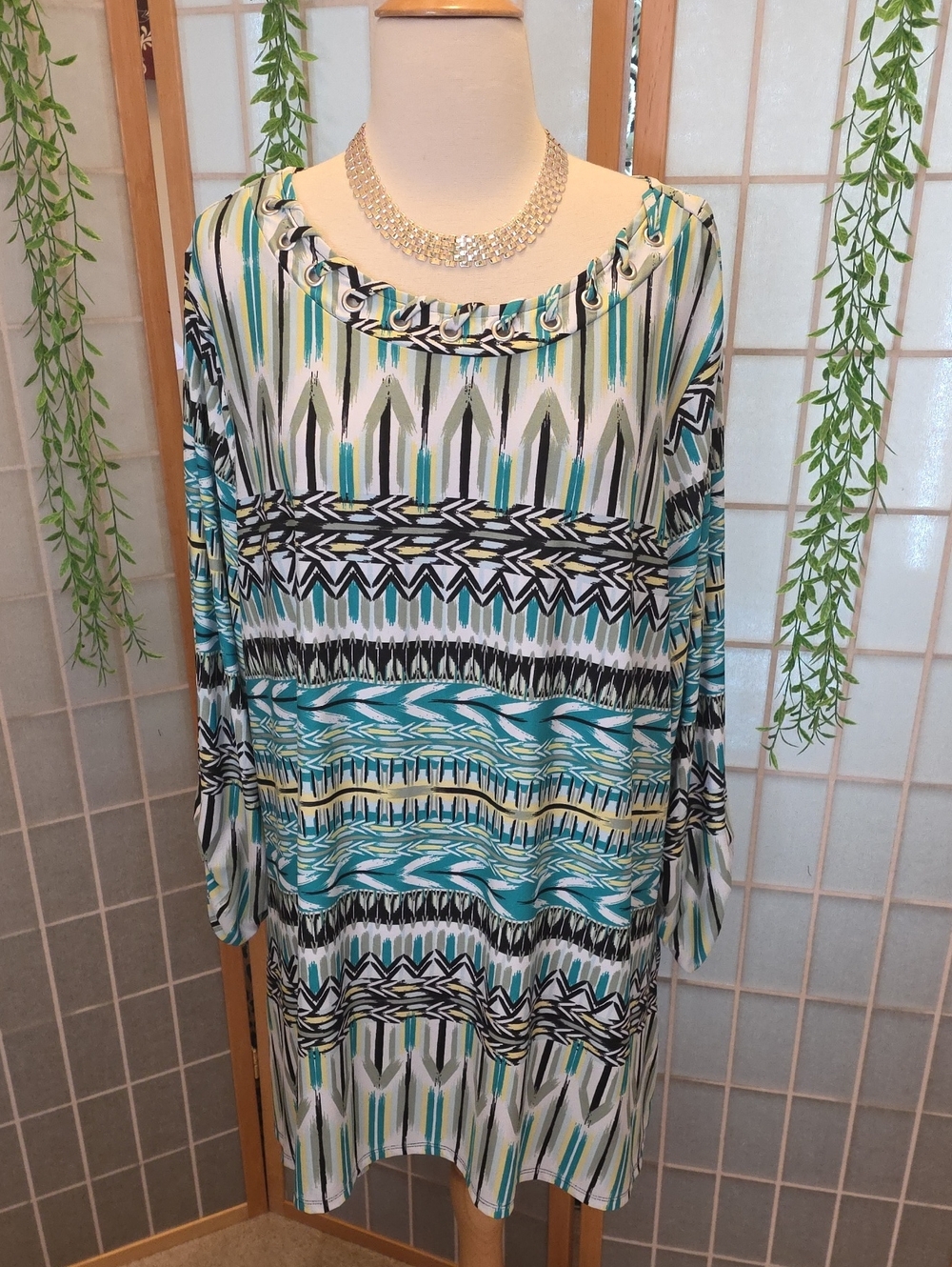 new directions Teal, White & Black Patterned Long-Sleeve Dress